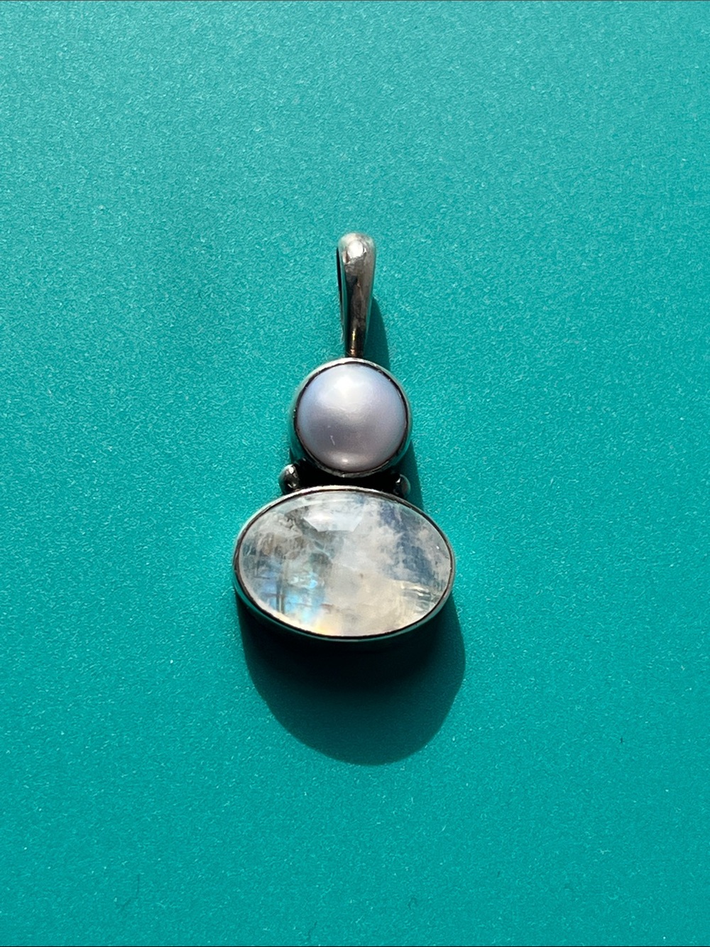 925 Sterling Silver Rainbow Moonstone and Freshwater Pearl Drop Pendant 3.7g